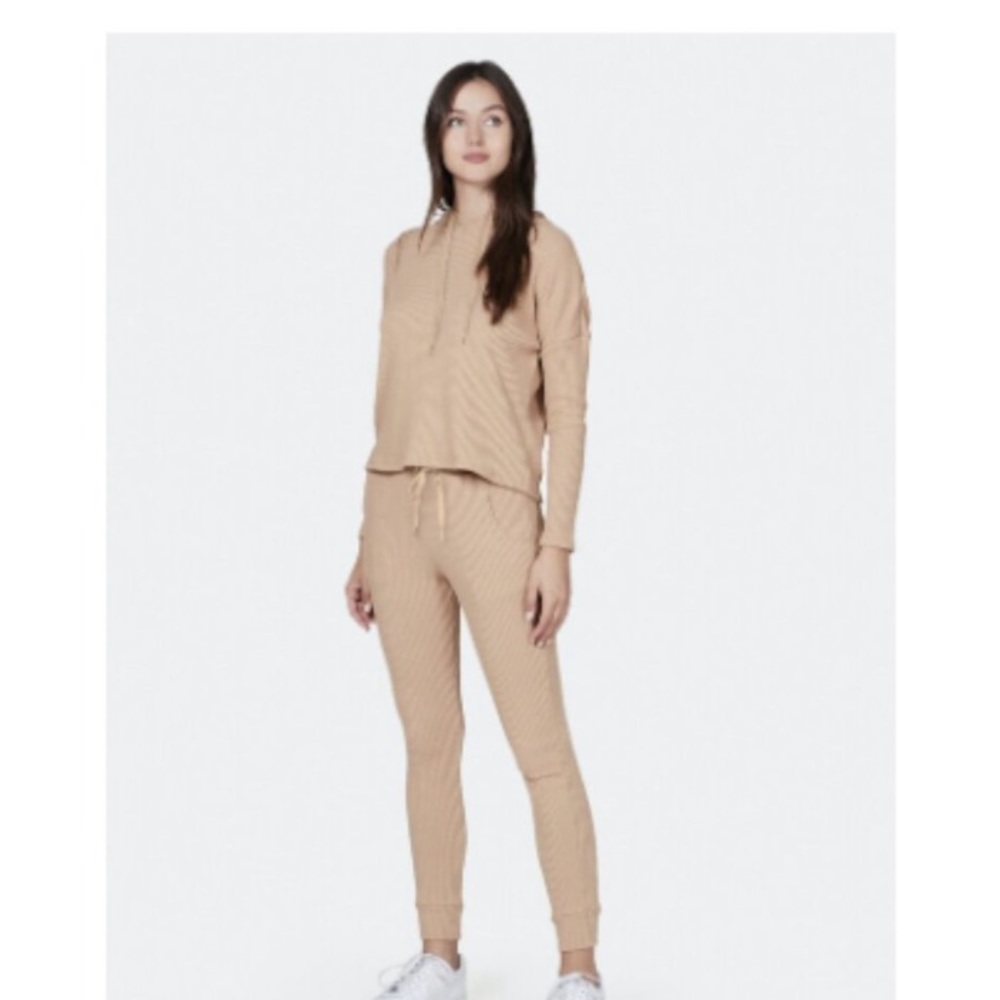 New Ribbed Lett Pants